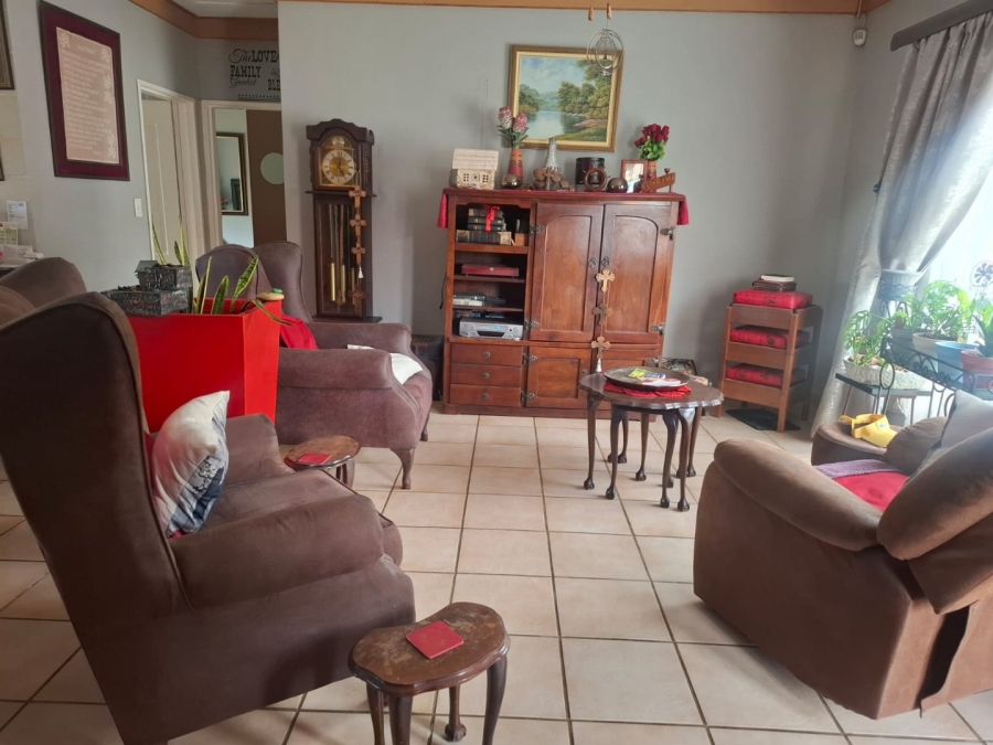 2 Bedroom Property for Sale in Wilkoppies North West